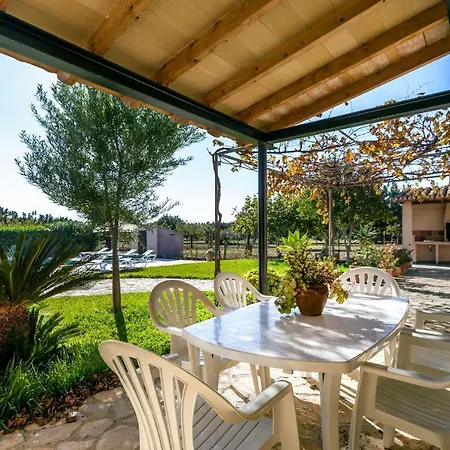 Tabo Villa Campanet