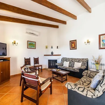 Tabo Villa